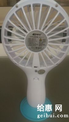迷你風(fēng)扇 夏日里的清涼伴侶，真的值得買嗎？
