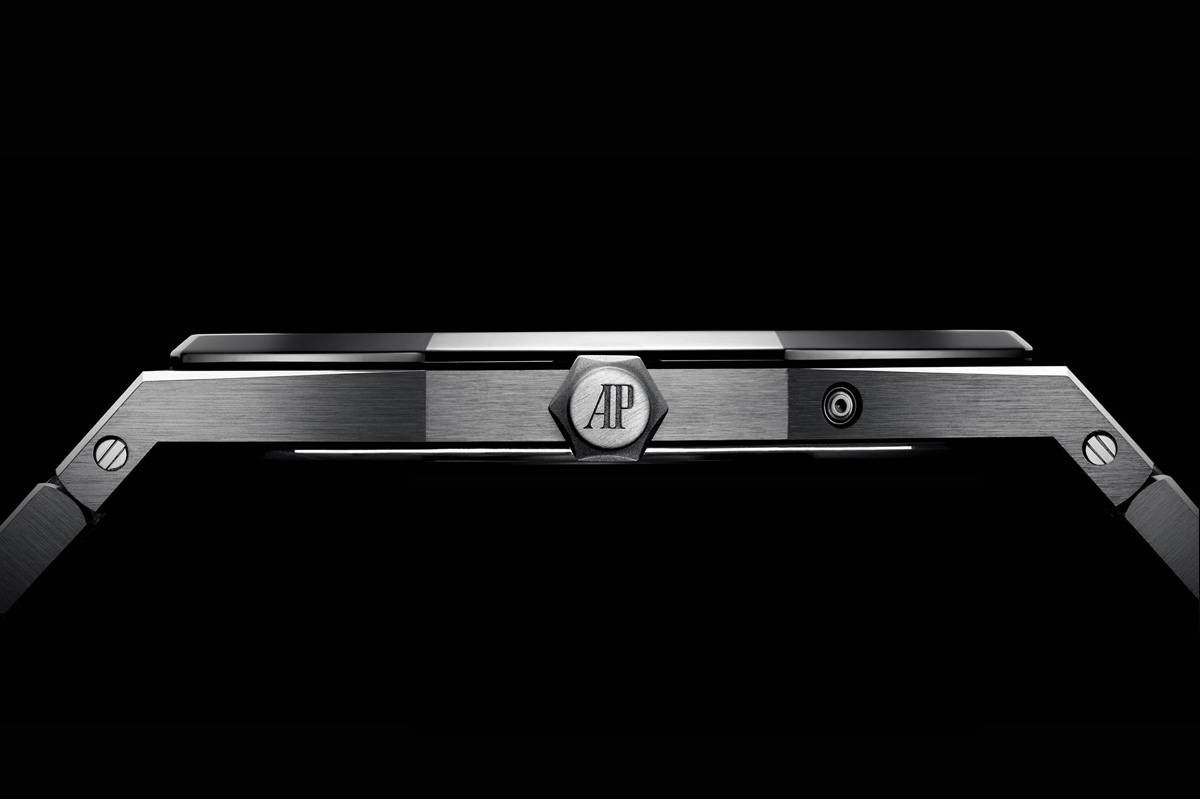 愛彼皇家橡樹萬年歷超薄腕表-復(fù)刻表