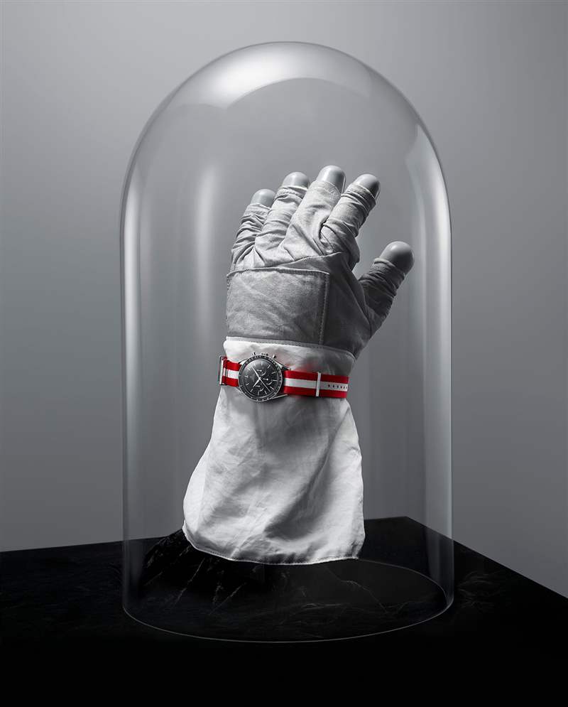 歐米茄超霸“First Omega In Space”大都會(huì)藝術(shù)博物館版腕表-復(fù)刻表