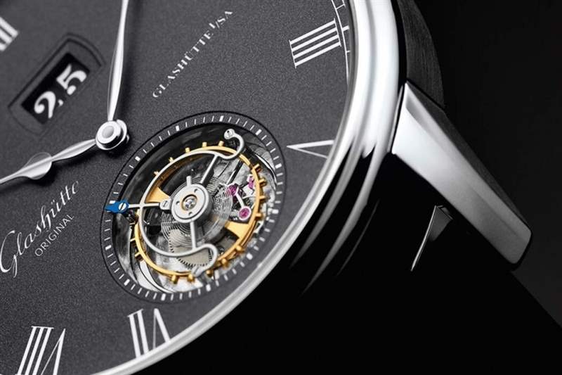 什么是陀飛輪？