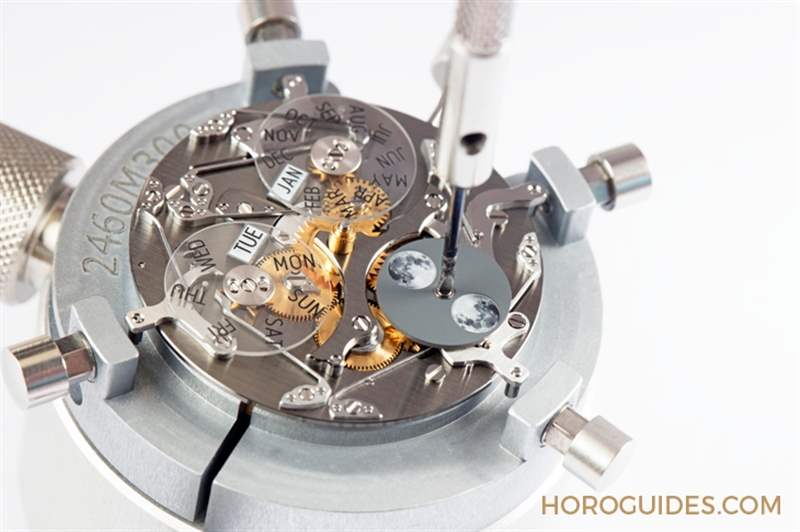 穿透面盤直視沉穩閃耀的機芯運轉|江詩丹頓Traditionnelle全日歷鏤雕腕表-復刻表