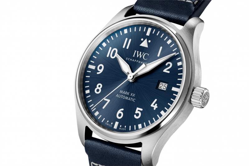 IWC 2022 Pilot's Watch Mark XX 價錢介紹 IWC 2022 Pilot's Watch Mark XX|新一代性能大躍進-復刻表
