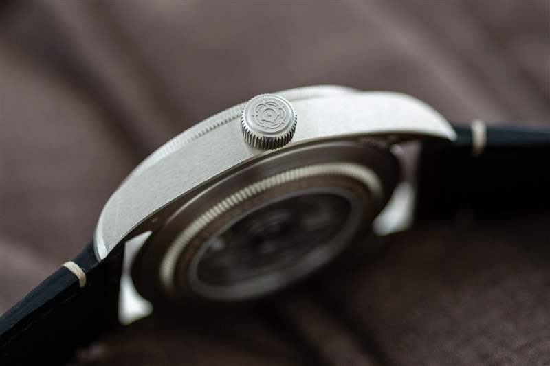 帝舵全新推出黑灣五十八 925-復刻表