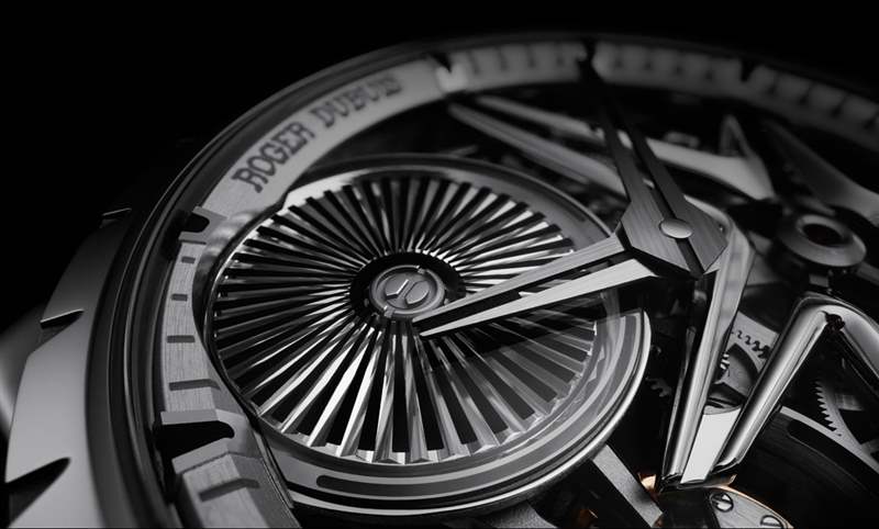 這款自動(dòng)盤轉(zhuǎn)起來很迷幻！Roger Dubuis攜手空山基推出Excalibur Sorayama Monobalancier腕表-復(fù)刻表