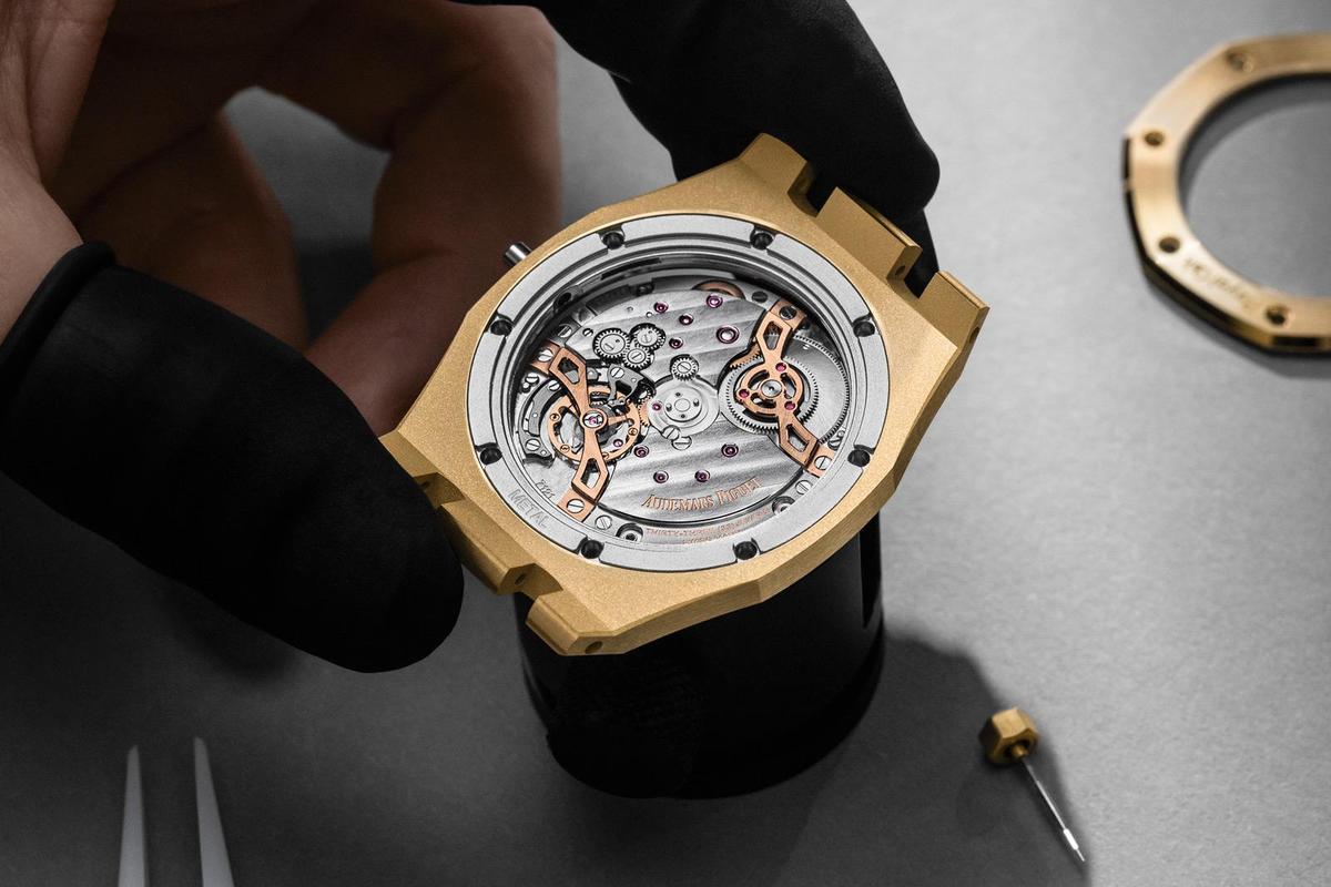 經典不變之下的工藝升華!AP愛彼皇家橡樹全新型號Ref.16202-復刻表