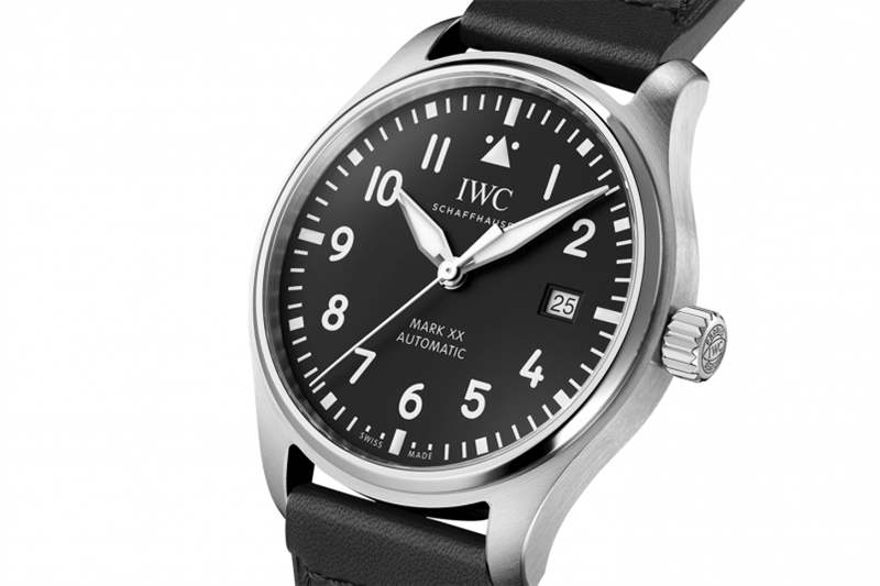 IWC 2022 Pilot's Watch Mark XX 價錢介紹 IWC 2022 Pilot's Watch Mark XX|新一代性能大躍進-復刻表