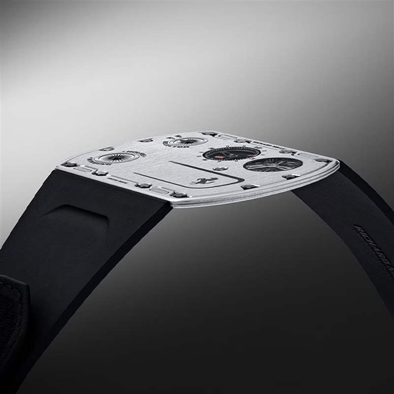 Richard Mille首度聯乘Ferrari 1.75mm成最薄表王輕盈卻耐撞-復刻表