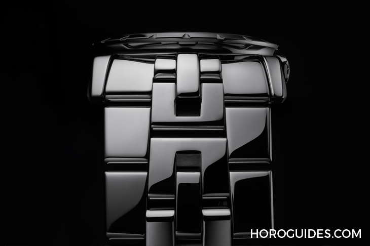 這款自動(dòng)盤轉(zhuǎn)起來很迷幻！Roger Dubuis攜手空山基推出Excalibur Sorayama Monobalancier腕表-復(fù)刻表