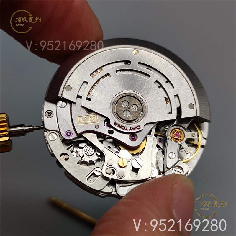 怎么能夠看出自己買的是N廠迪通拿復(fù)刻表4130機(jī)芯版本-復(fù)刻表
