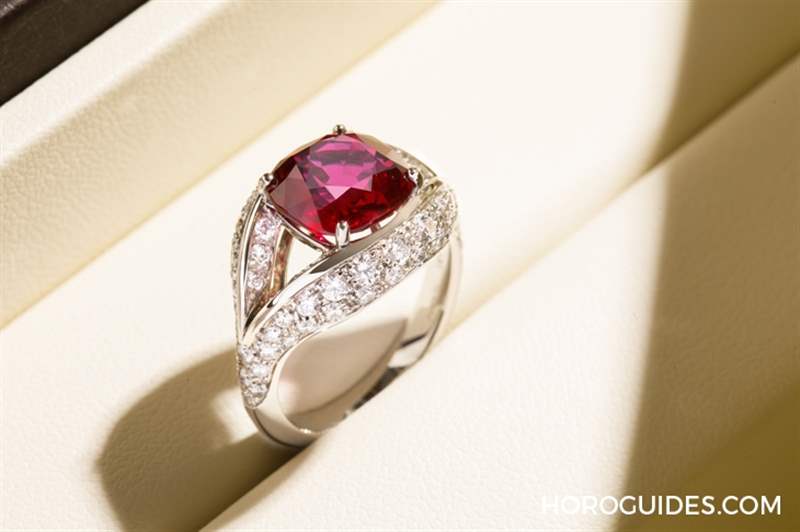 重磅彩寶,色彩迸發(fā)|BVLGARI頂級(jí)珠寶暨復(fù)雜腕表展-復(fù)刻表