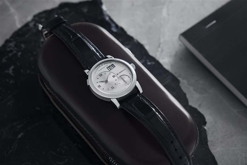 復古手表A 1994 A. Lange & S?hne Lange 1、2013 FP Journe Chronomètre Bleu 全套和 2001 年百達翡麗 Aquanaut-復刻表