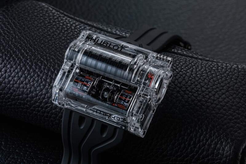 戴上法拉利?Hublot推出MP-07 40日鍊陀飛輪腕錶 戴上法拉利? Hublot推出MP-07 40日鏈陀飛輪腕表-復(fù)刻表
