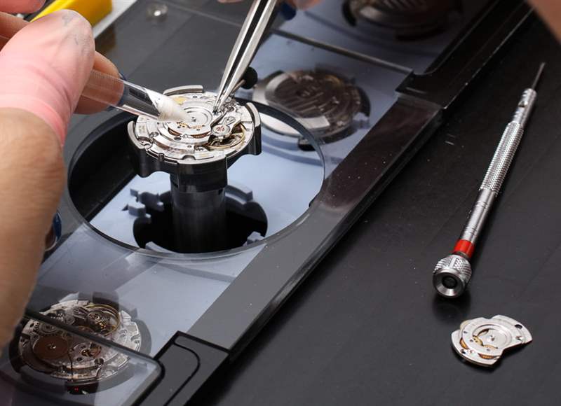 推動內部機芯如何破壞現代奢侈手表行業-復刻表