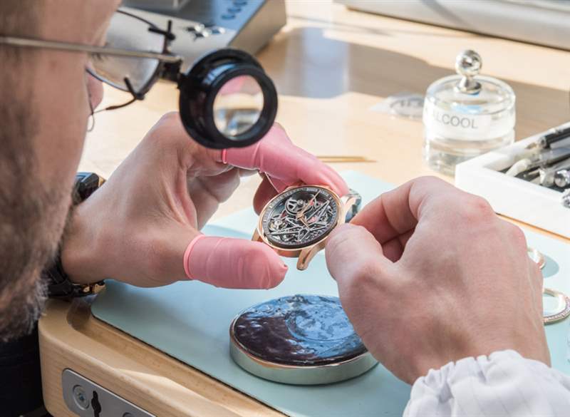 推動內部機芯如何破壞現代奢侈手表行業-復刻表