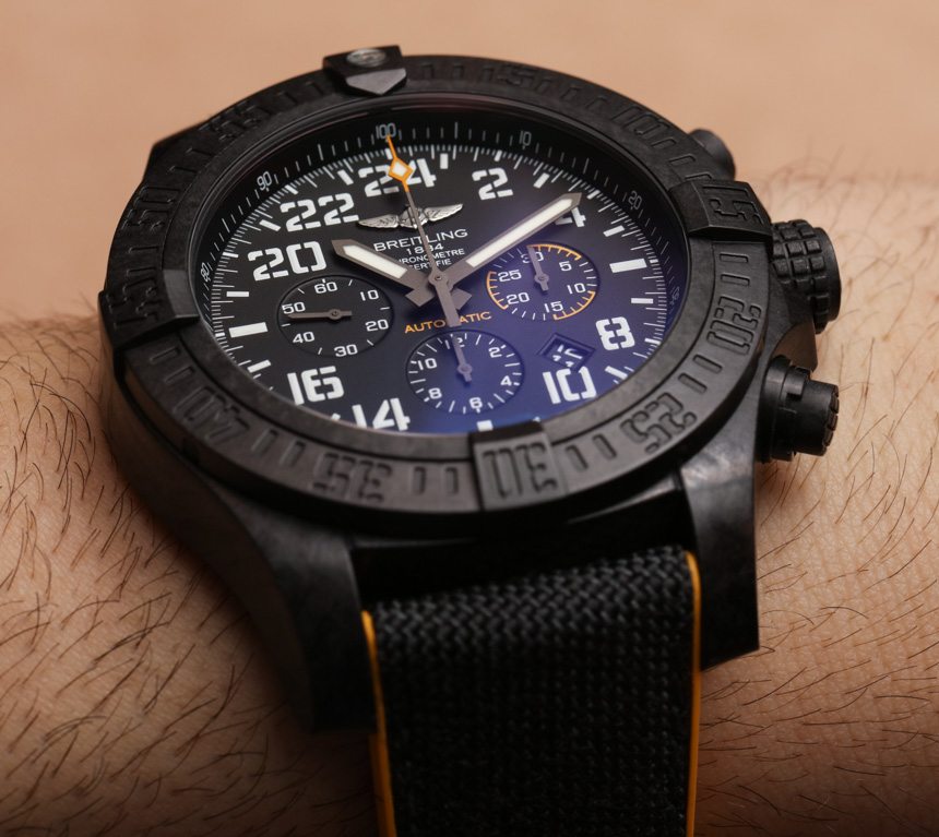 百年靈復仇者颶風手表動手-復刻表