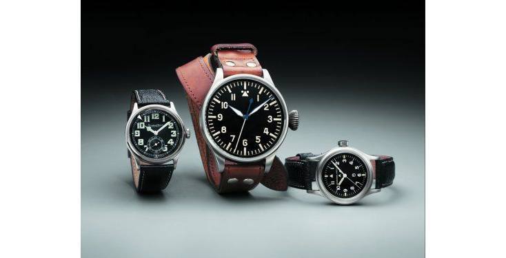 1940 年的 IWC 大型飛行員腕表（52 口徑 TSC）與其他上一代 IWC 飛行員腕表相比。