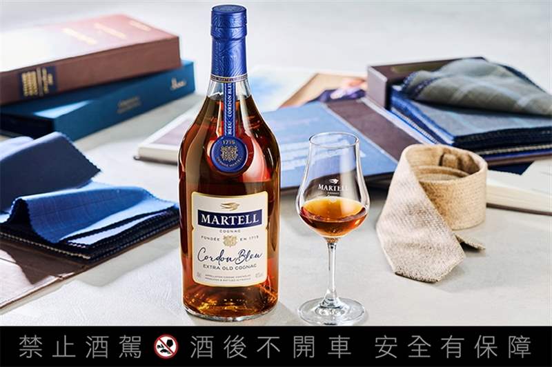 跨越經典，以質感開創(chuàng)迎風飛翔新局！新式訂制西服STYDER創(chuàng)辦人黃淯晨與父親的跨世代對談-復刻表