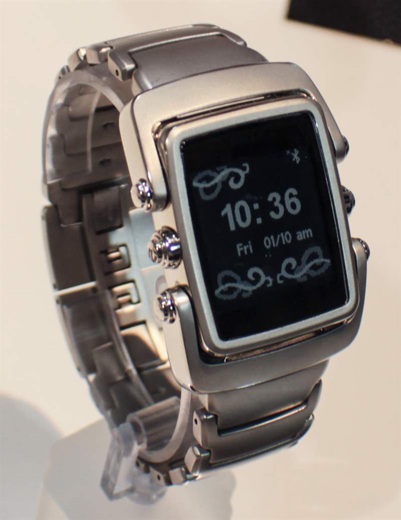 前Vertu豪華手機設(shè)計師加入MetaWatch開發(fā)Meta “Premium”智能手表-復(fù)刻表