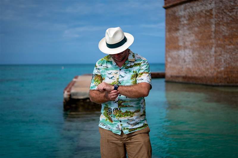 你只活一次的假期:我帶著愛彼表去了一個荒島-復刻表