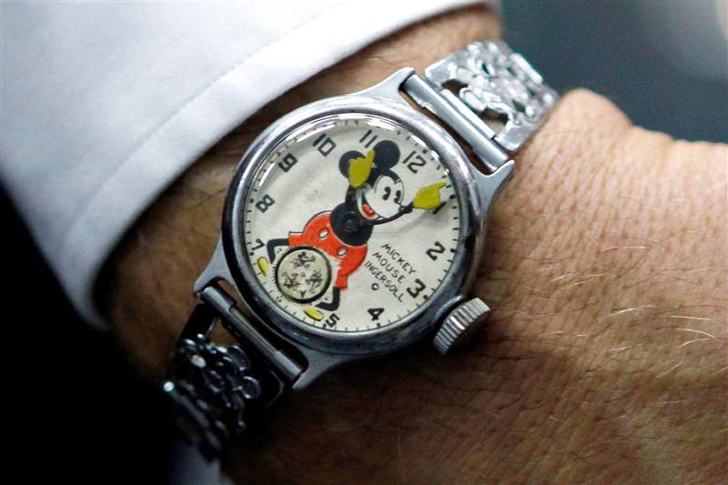 角色手表歷史的鼠標(biāo)視角-復(fù)刻表