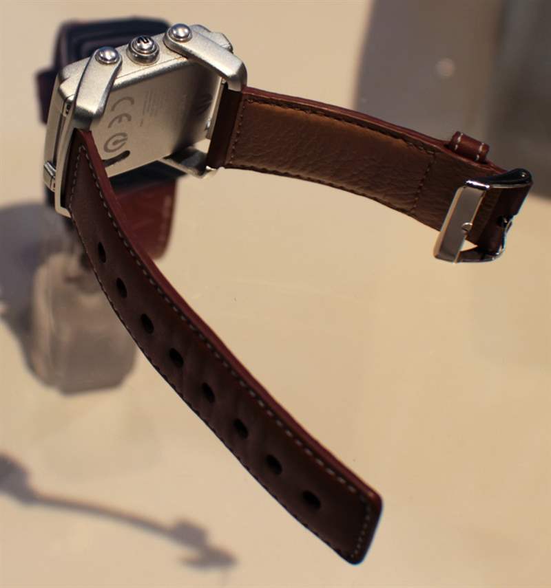 前Vertu豪華手機設(shè)計師加入MetaWatch開發(fā)Meta “Premium”智能手表-復(fù)刻表