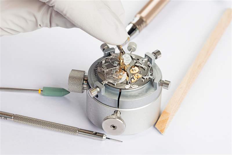 江詩丹頓Traditionnelle全日歷敞開面腕表推出Open Your Heart-復刻表