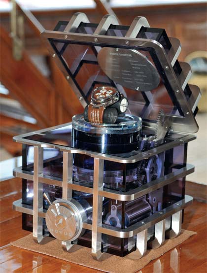 荷魯斯Ultramarinum超海洋手表-復刻表