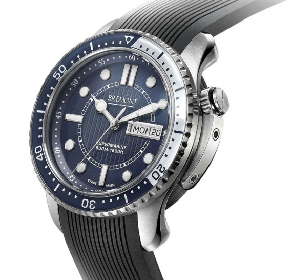 bremont-supermarine-watch-blue 布里蒙特超級海軍500腕表:年輕品牌的第一位潛水員-復刻表