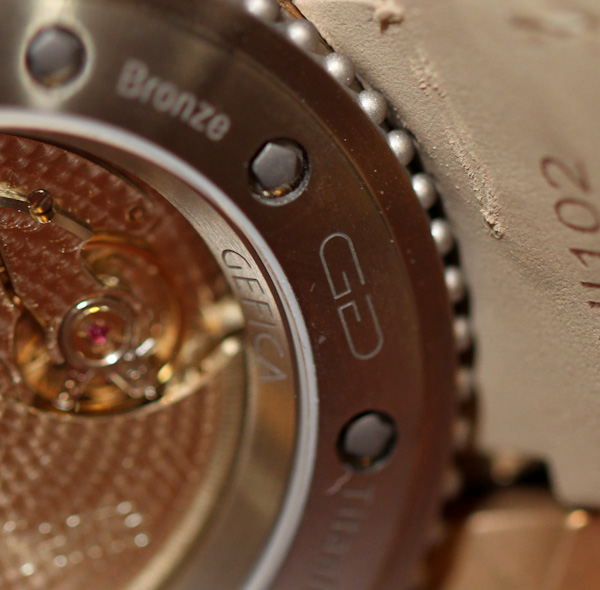 寶格麗GG Gefica Hunter GMT月相腕表評論-復刻表