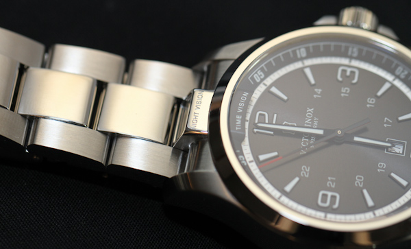 瑞士軍隊Victorinox夜視手表評論-復刻表