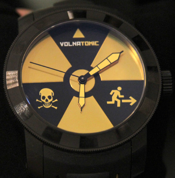 Volna  Volntatomic watch prototype Volna Volnatomic放射性藝術表盤的手表-復刻表