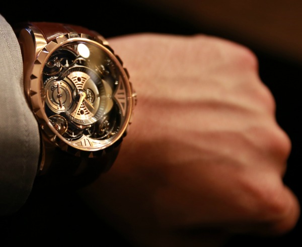 羅杰杜彼Excalibur Quatuor腕表上手體驗-復刻表