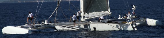 l'Hydroptere 2 愛(ài)彼皇家橡樹(shù)近海潛水腕表-復(fù)刻表