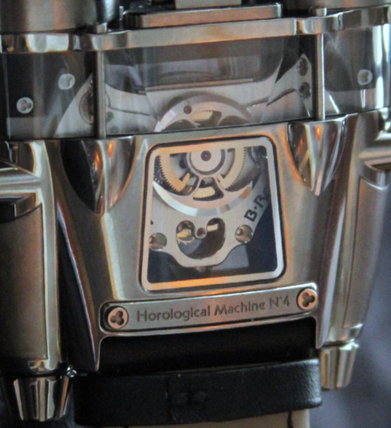 MB&F HM4 Thunderbolt火箭推進(jìn)器形態(tài)手表-復(fù)刻表