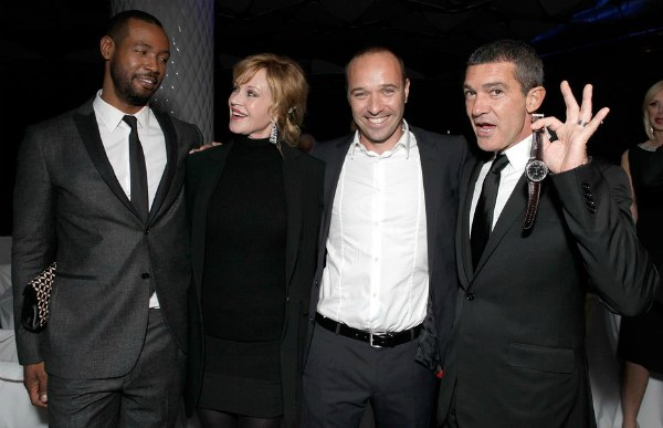 集體射擊比特幣 漢密爾頓手表和好萊塢電影-復(fù)刻表