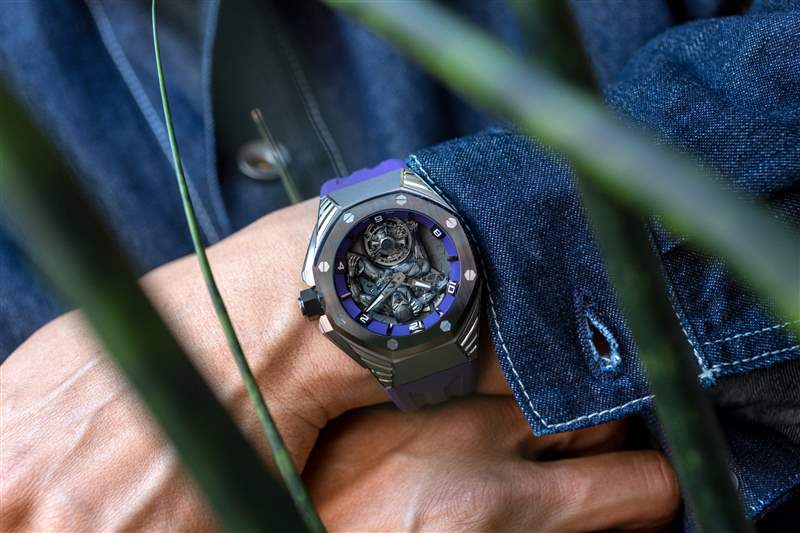 第二意見加入我,因為我試圖理解皇家橡樹概念“黑豹”飛行陀飛輪-復(fù)刻表