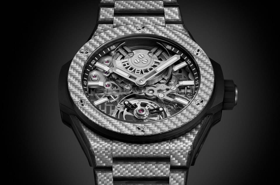 宇舶首度以鍍鋁碳纖維打造Integrated鏈帶表造就超輕陀飛輪-復(fù)刻表