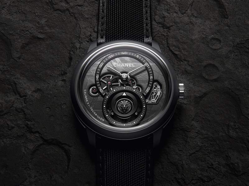 Chanel香奈兒新品亮點:Monsieur de Chanel隕石盤陀飛輪,J12 Cyber??netic黑白像素-復刻表