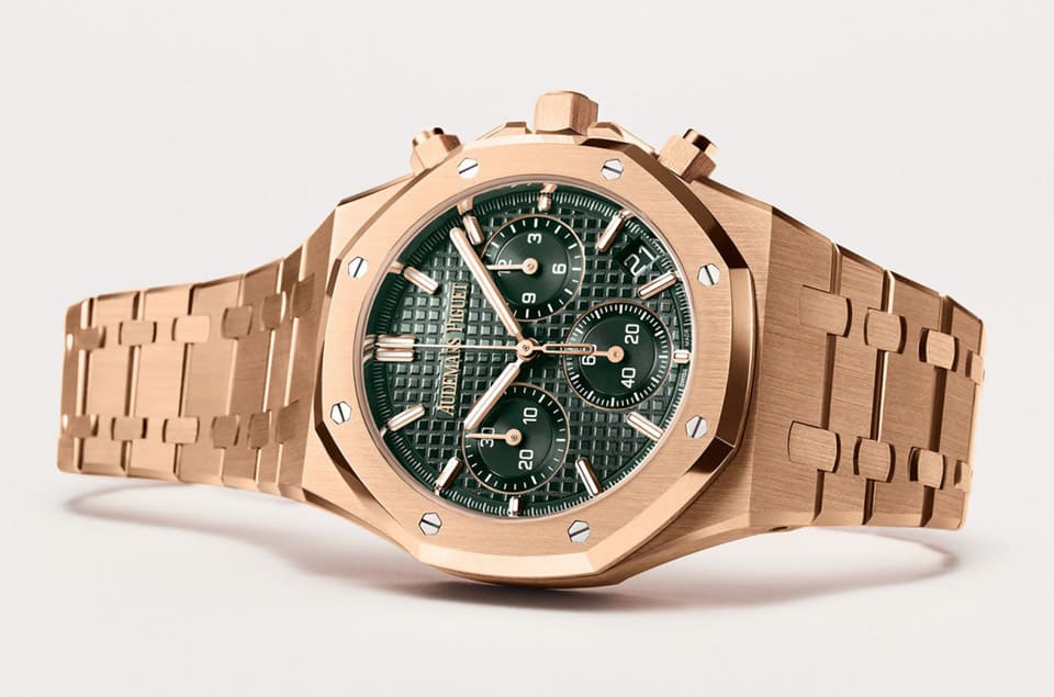 愛彼即日起推出“AP Coverage Service免費(fèi)尊享保固”及“手表維修到府取件”等兩大好康服務(wù)-復(fù)刻表