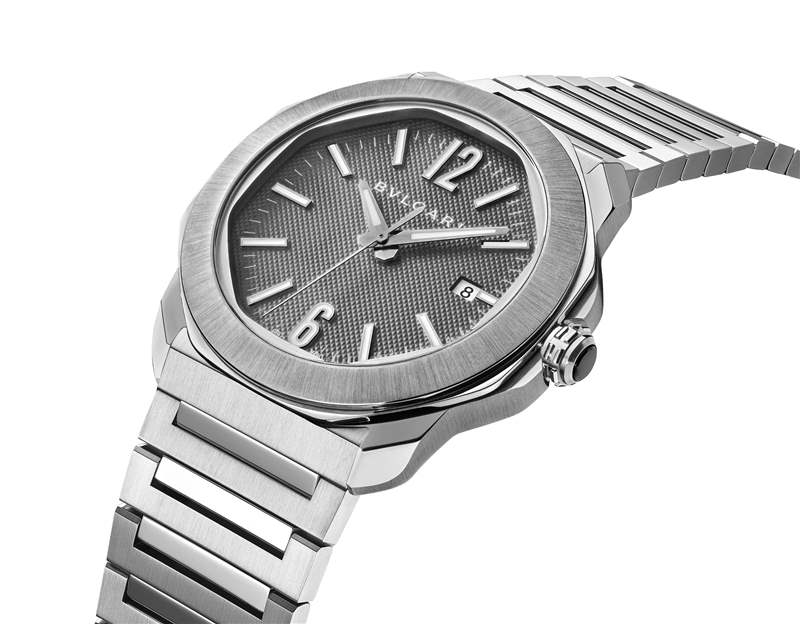 寶格麗推出全新Octo Roma系列腕表:巴黎釘紋表盤、中央飛行陀飛輪、虎眼石鑲嵌機(jī)芯-復(fù)刻表