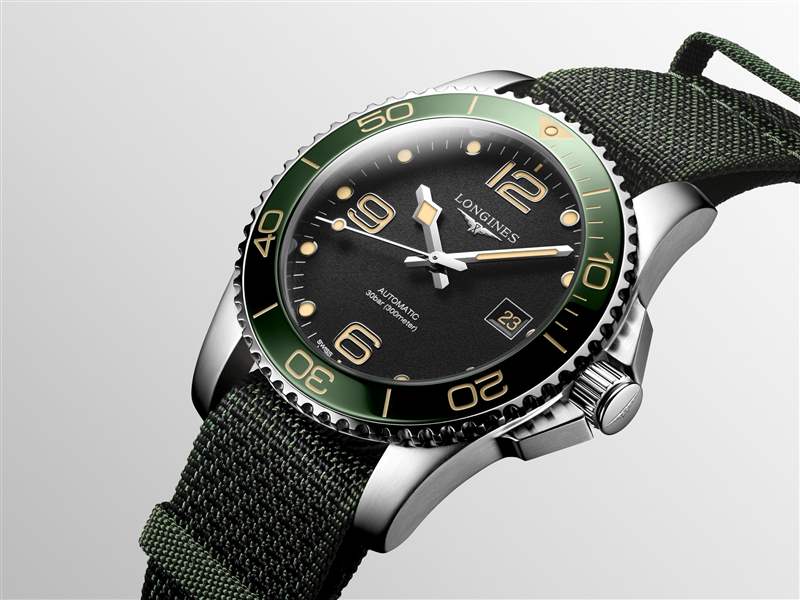 『新表』浪琴推出HydroConquest 41mm潛水腕表新作:綠色表圈+黑色表盤-復刻表