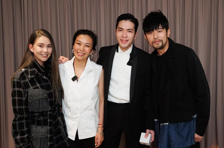 蕭敬騰向經紀人Summer求婚成功PP夯表、破億鉆戒真情露出-復刻表