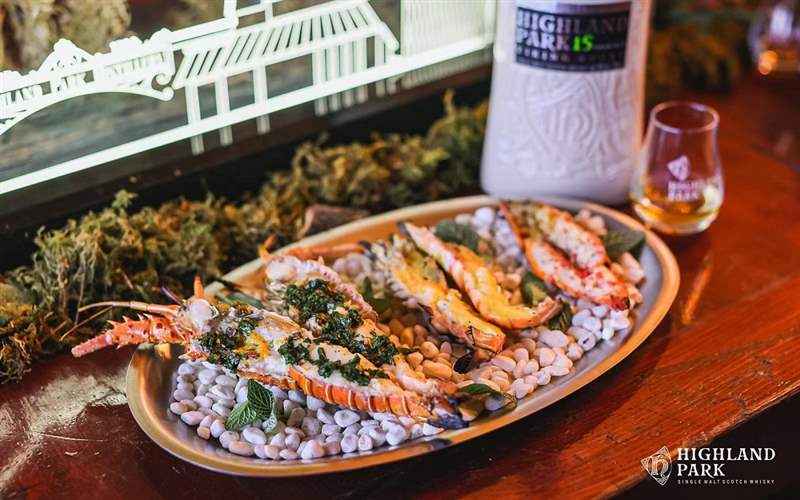 高原騎士發(fā)布火宴獨(dú)家菜單：桀驁與融合之美-復(fù)刻表