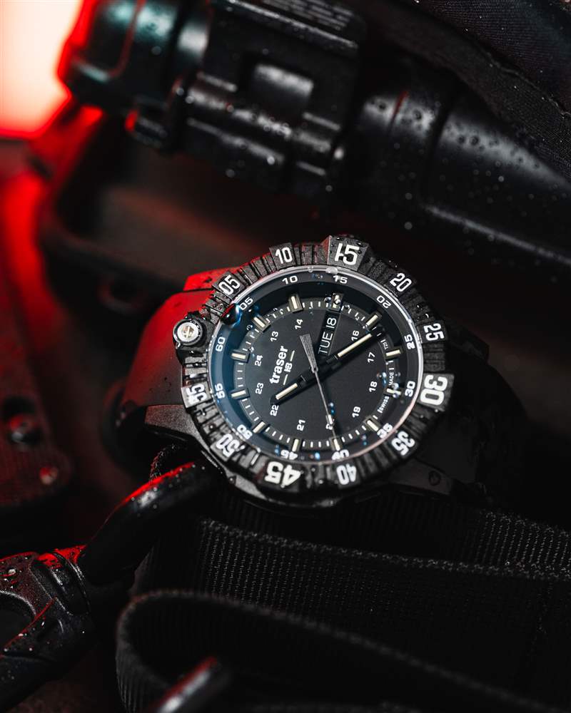 手表評測:Traser P99 Q戰術碳纖維手表-復刻表