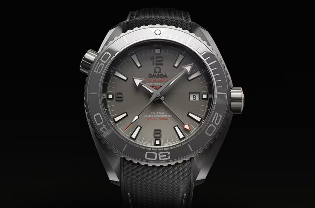 歐米茄Planet Ocean潛水表出灰色陶瓷版本新成分比鋯陶瓷輕兩倍-復(fù)刻表