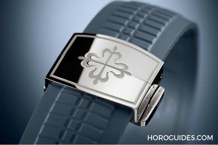 乳光藍灰面活力風，復雜功能運動表齊換色｜PP百達翡麗Nautilus、Aquanaut新款-復刻表