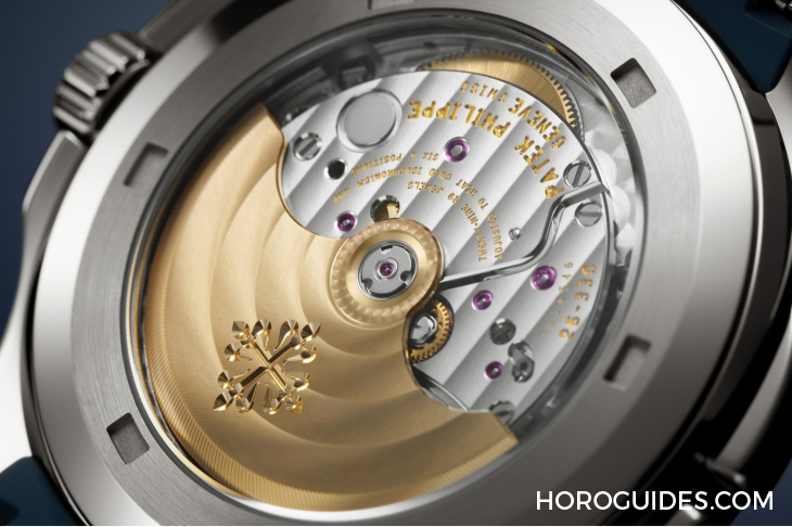 乳光藍灰面活力風，復雜功能運動表齊換色｜PP百達翡麗Nautilus、Aquanaut新款-復刻表